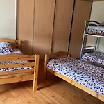 Le Chant Des Mésanges Avec 3 Hébergement de vacances Tence