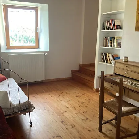 Vakantiehuis Le Chant Des Mesanges Avec 3 *